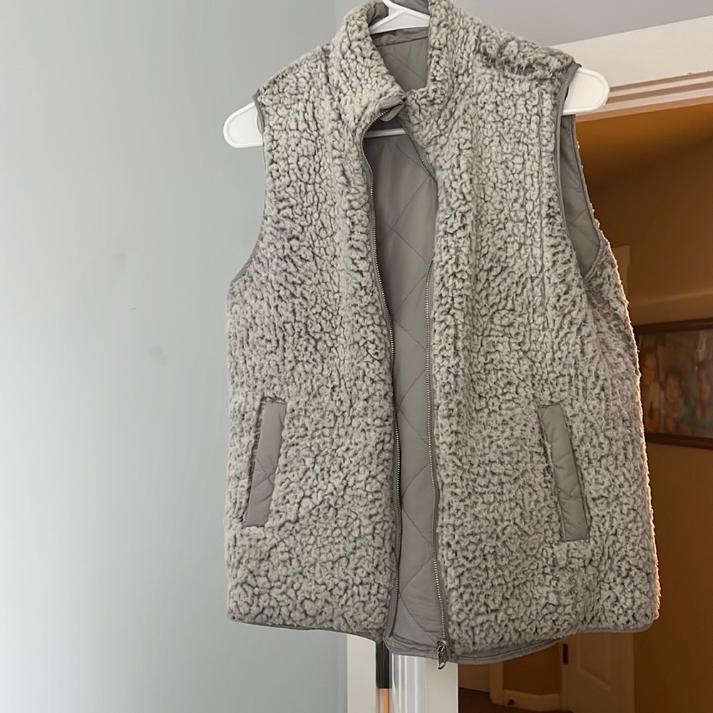 Reversible fuzzy vest